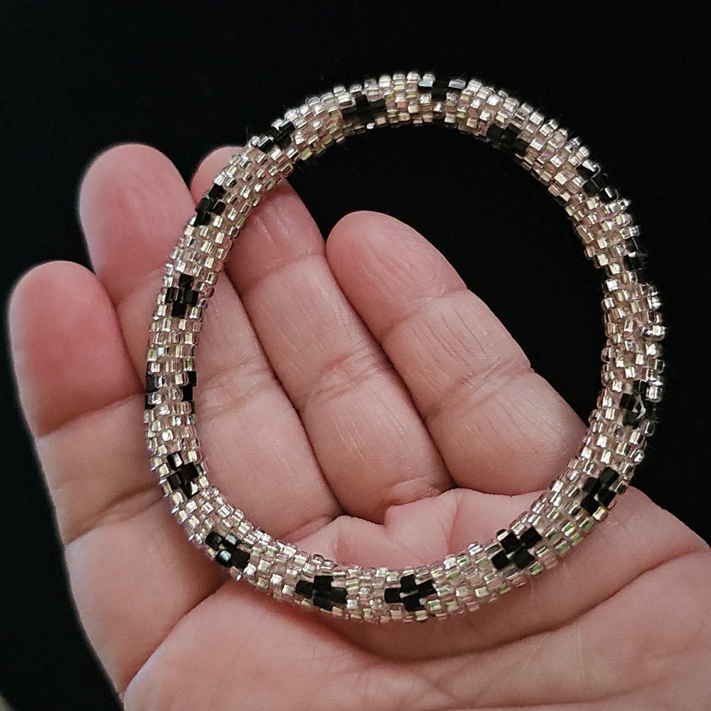 L&L Braclet - Picture 3 of 4